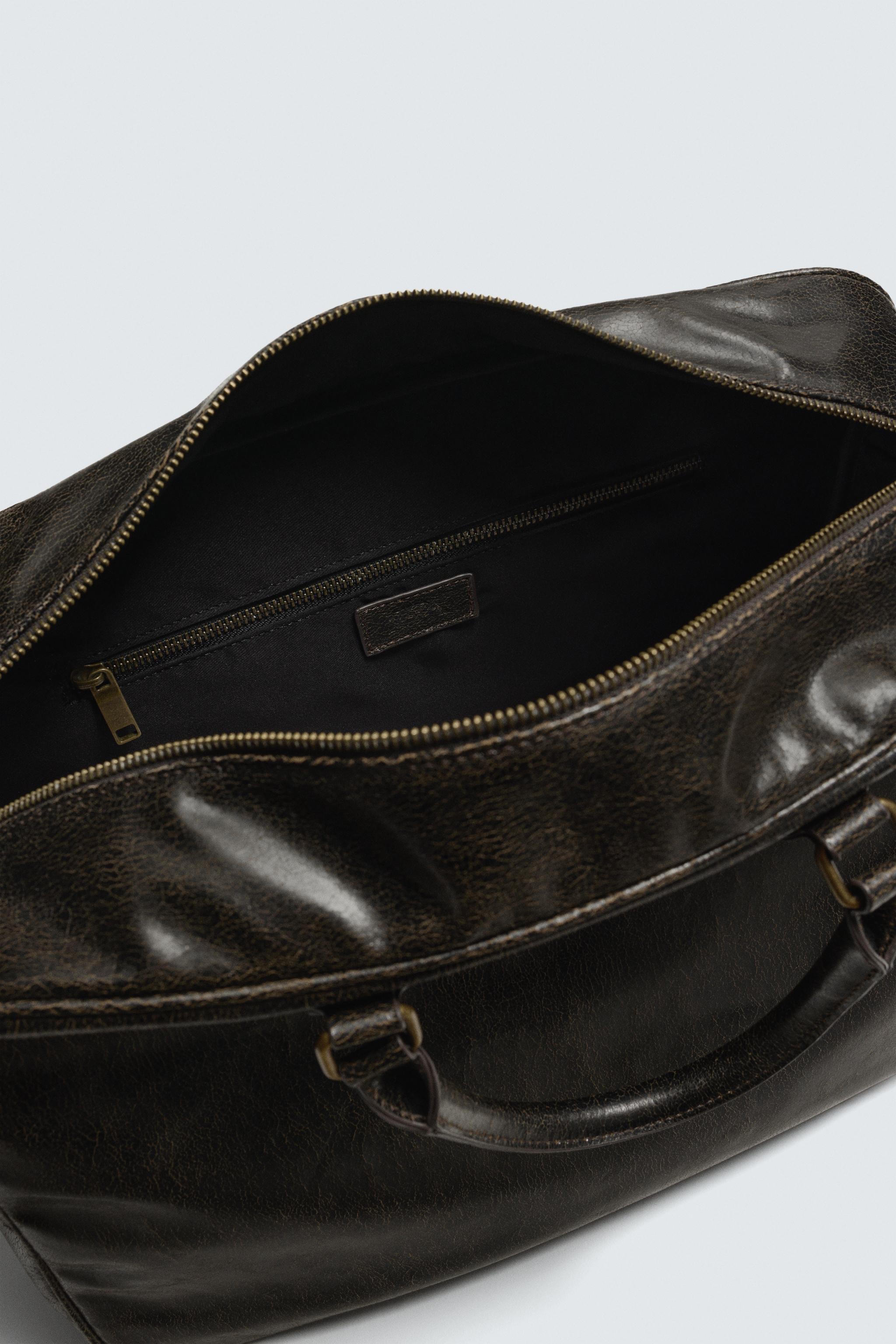 CRACKLED DUFFEL BAG
